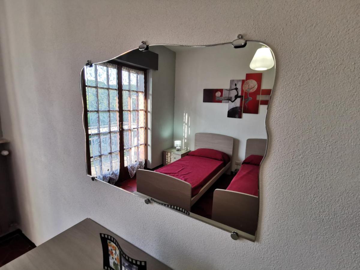 Una Finestra Sul Verde Sassello Extérieur photo
